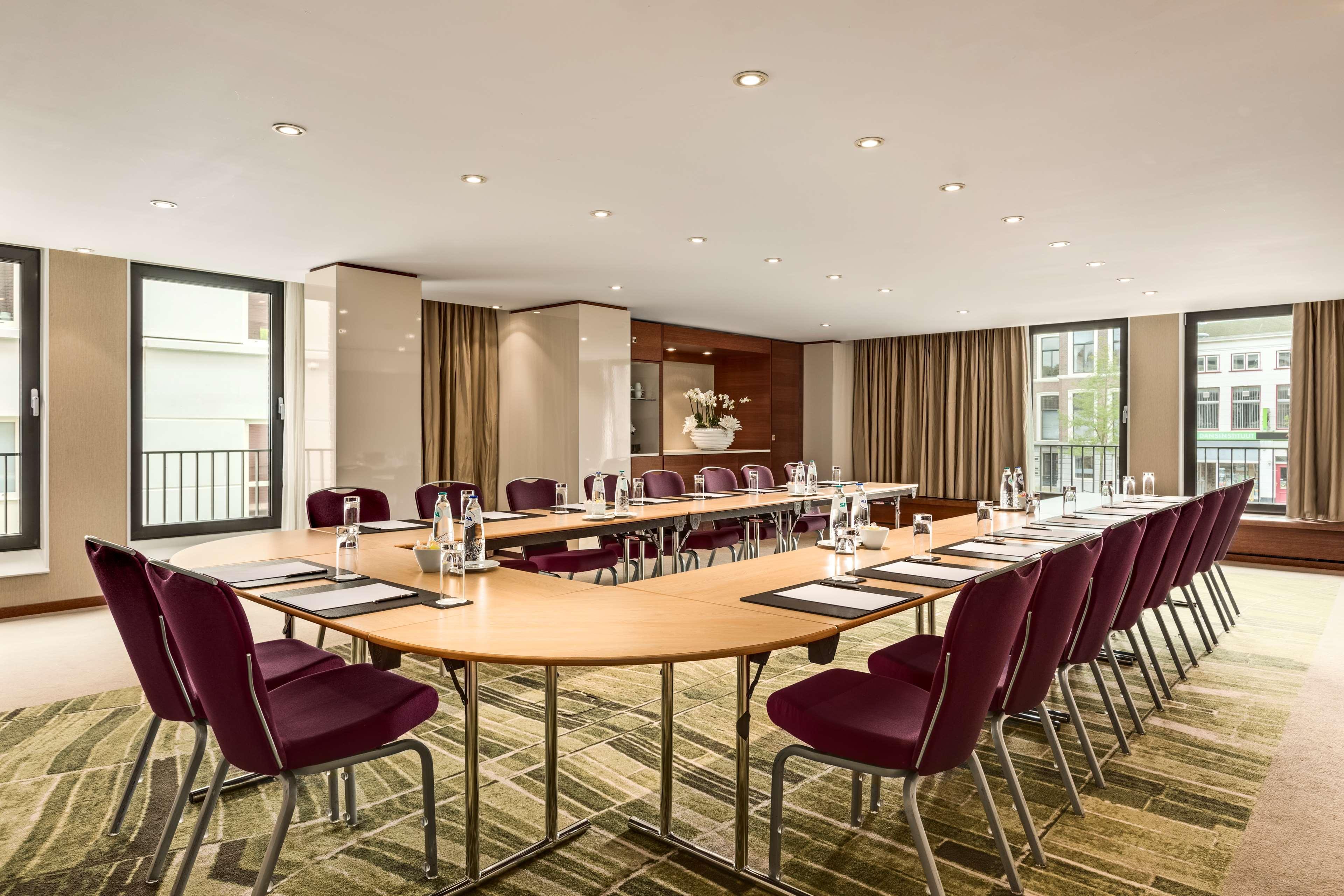 Hilton The Hague Hotel Exterior photo Meeting room