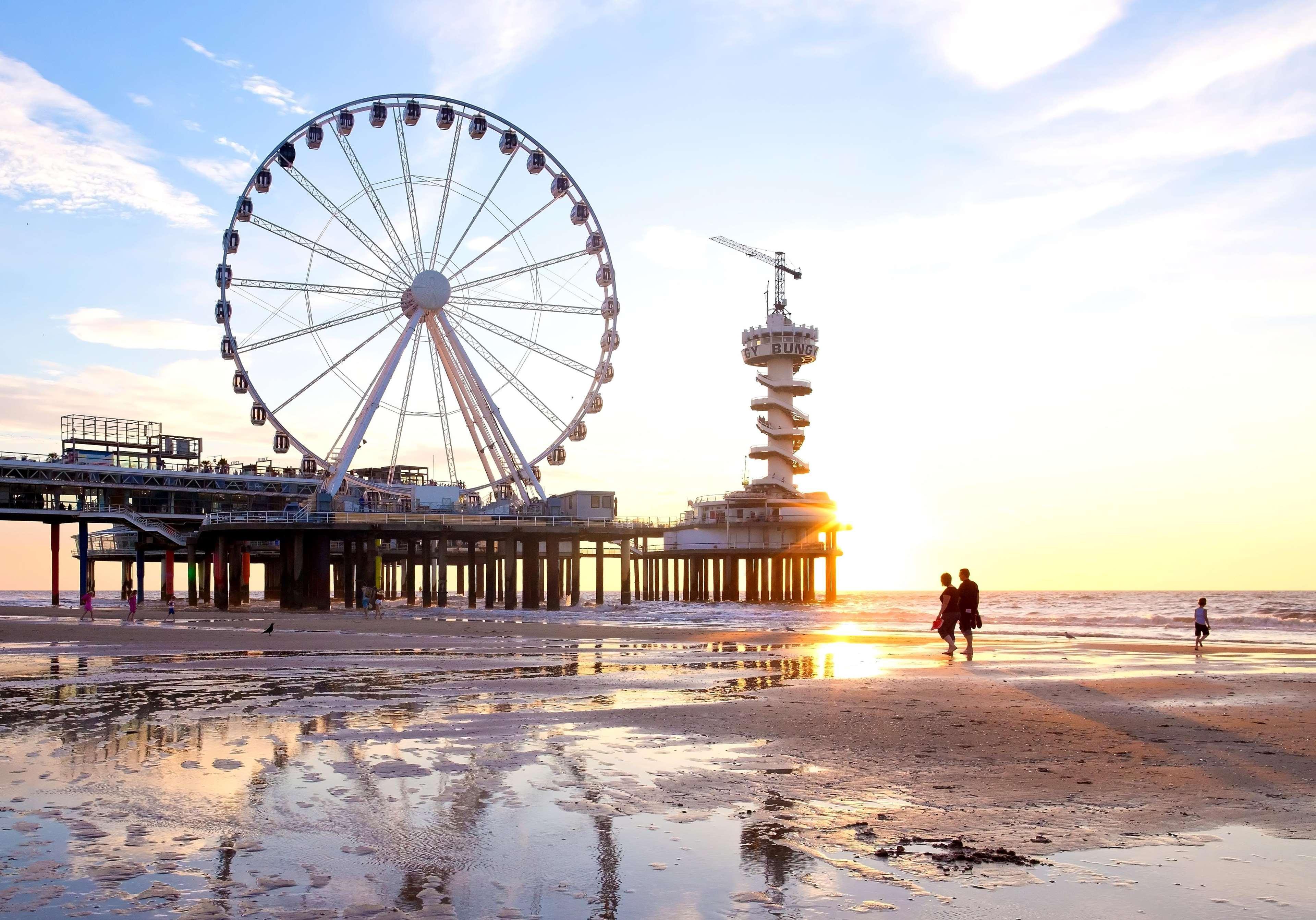 Hilton The Hague Hotel Exterior photo The Blackpool Pleasure Beach