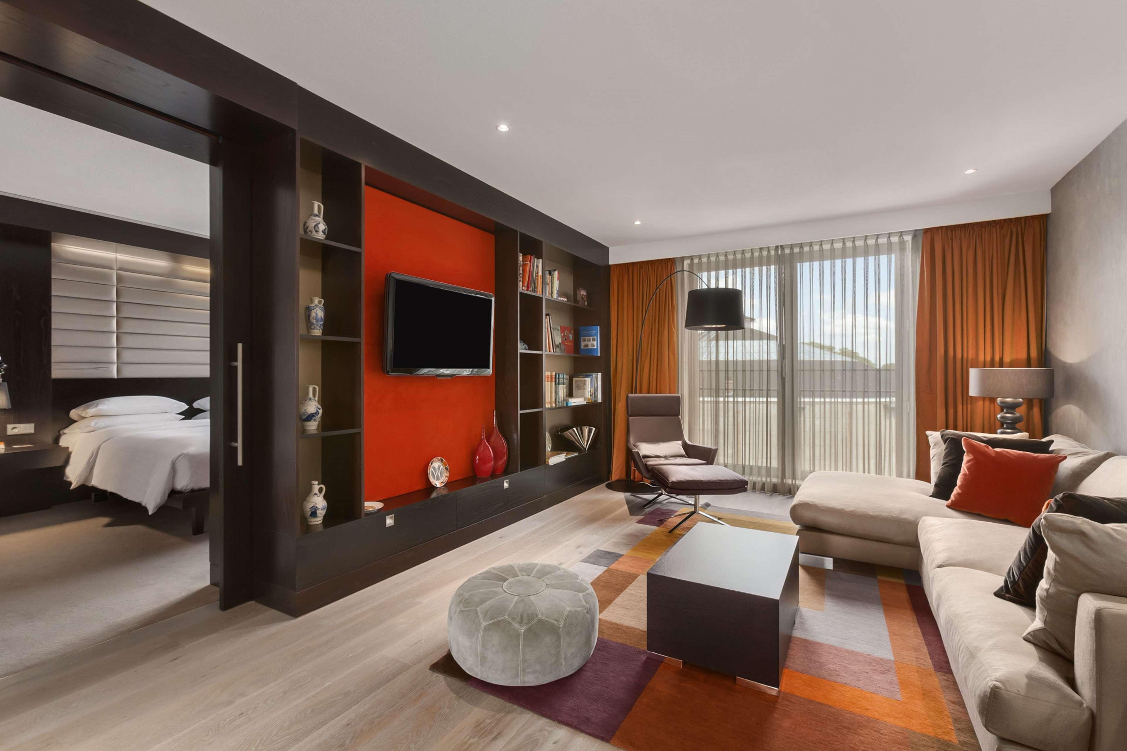 Hilton The Hague Hotel Exterior photo Suite