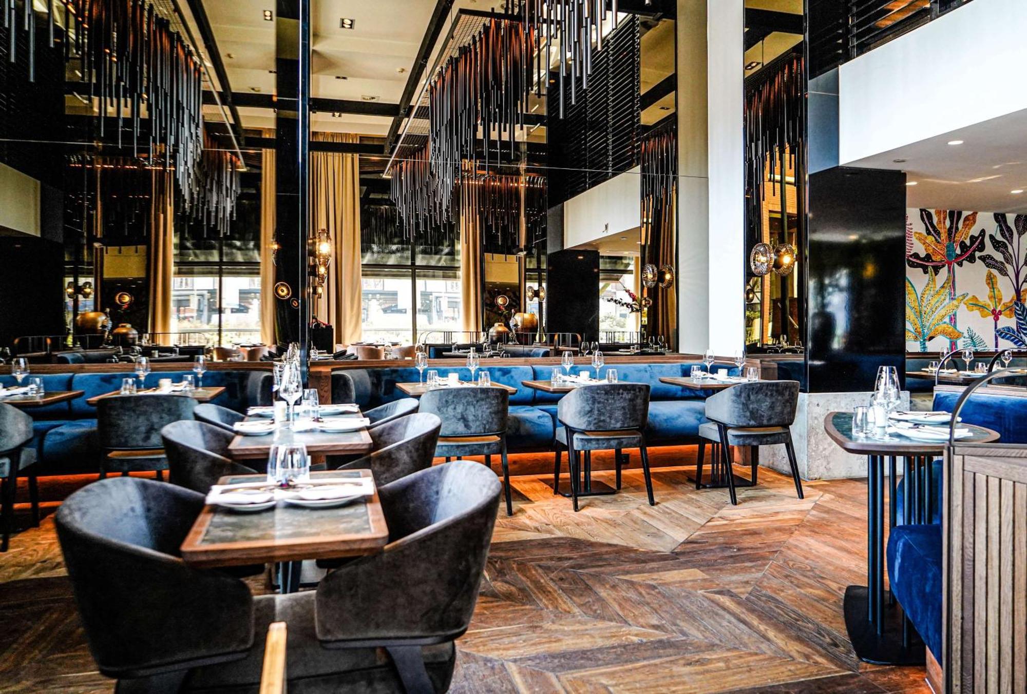 Hilton The Hague Hotel Exterior photo Interior of the restaurant