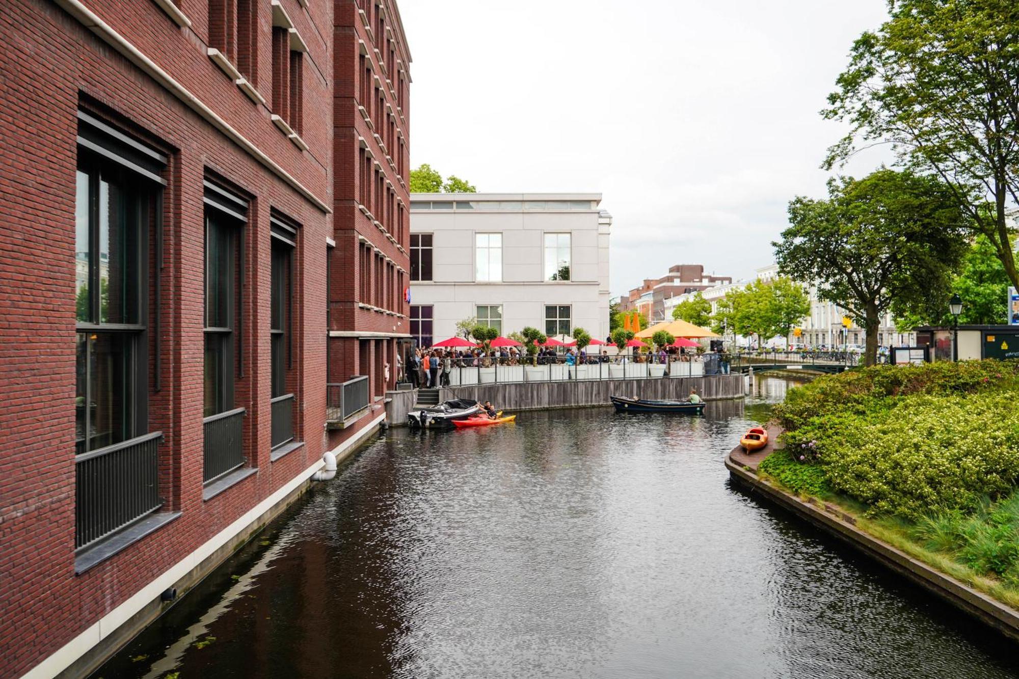 Hilton The Hague Hotel Exterior photo The canal in 2019